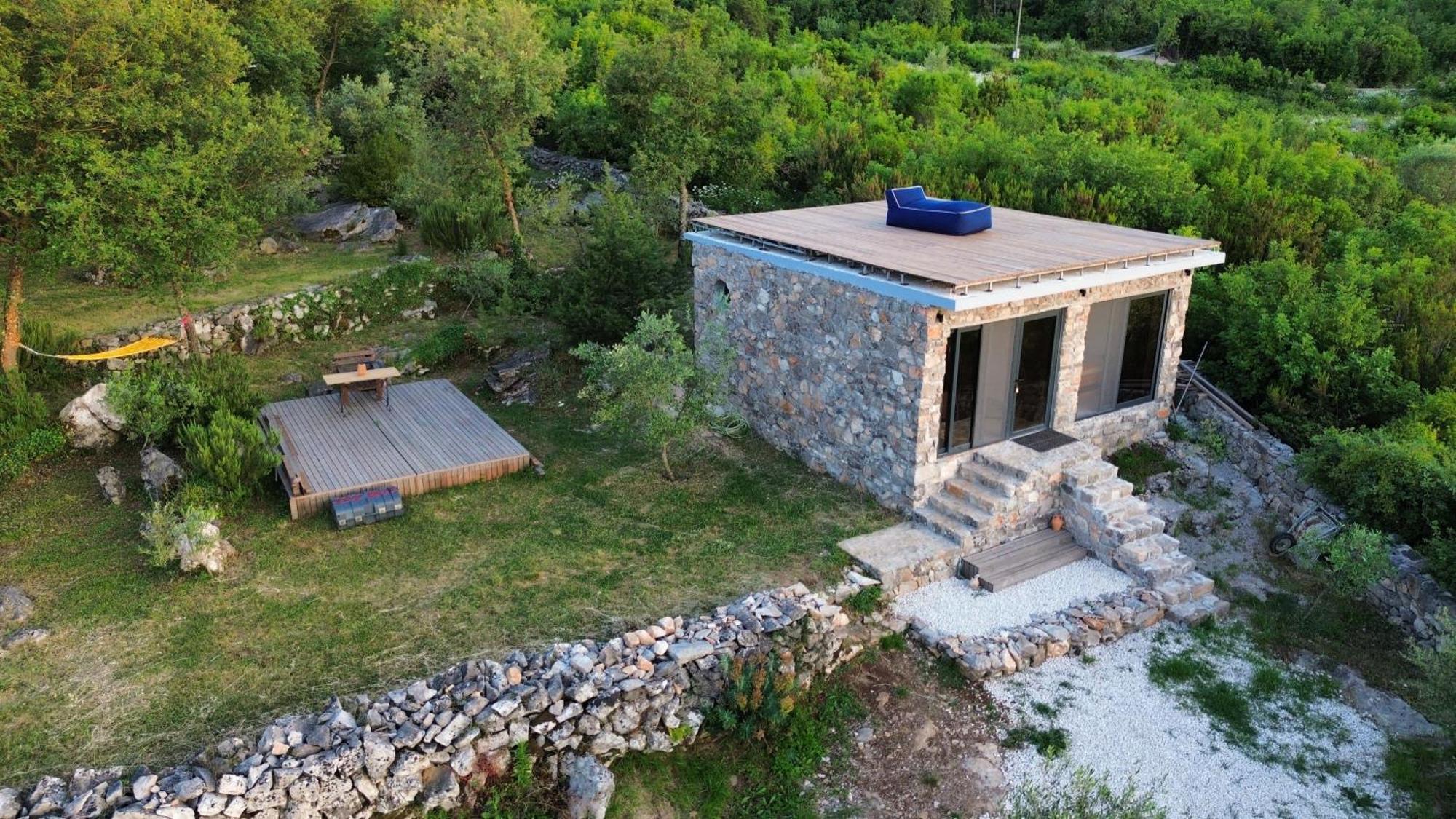 Glamping Montenegro Chalet *