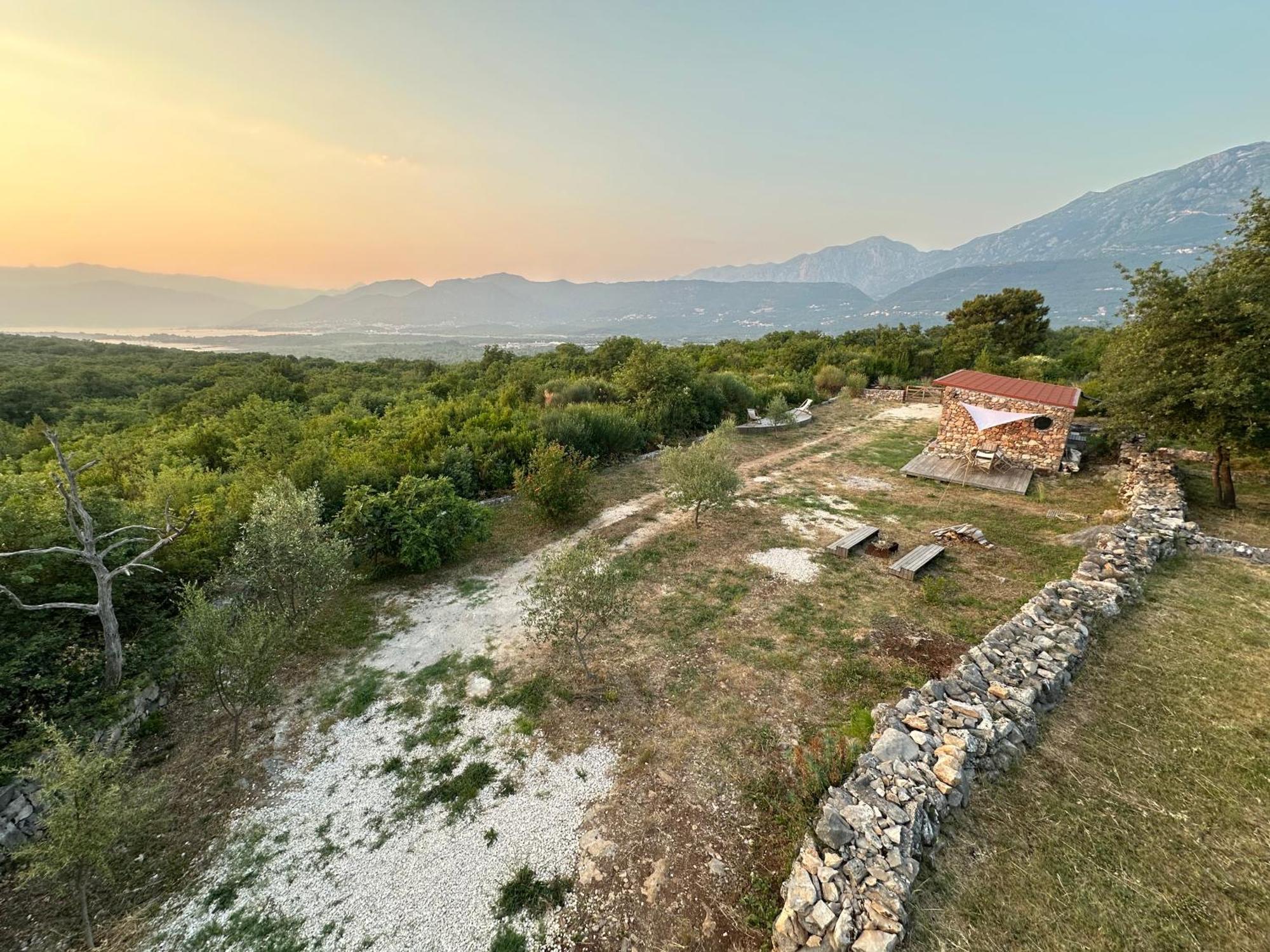 Chalet Glamping Montenegro *